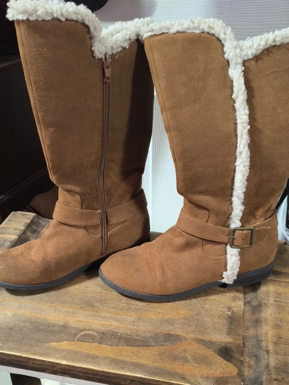 Women's Tan Faux-Suede Shearling Mid-Calf Boots